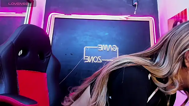 Isabella stanford2 online show from October 10, 11:20 am