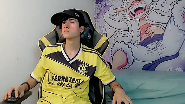 johnny cagee online show from February 8, 10:18 am