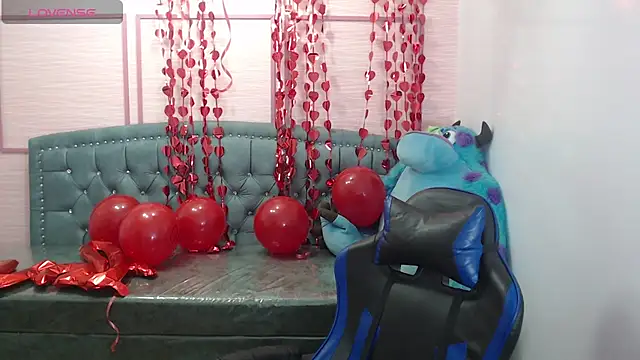 stephania t online show from February 15, 10:33 am