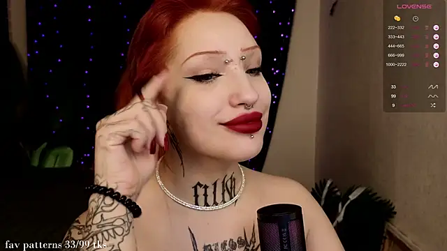 Snapshot of violetviolator chatting on December 26, 7:03 am violetviolator online show from December 26, 7:03 am