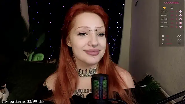 Snapshot of violetviolator chatting on January 2, 9:07 pm violetviolator online show from January 2, 9:07 pm