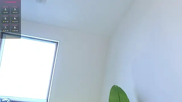 Snapshot of violetviolator chatting on March 1, 8:45 am violetviolator online show from March 1, 8:45 am