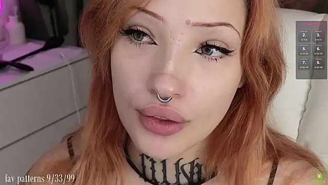 Snapshot of violetviolator chatting on September 13, 4:45 am violetviolator online show from September 13, 4:45 am