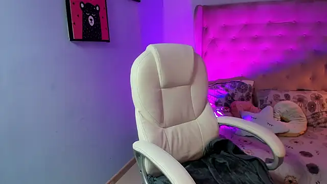  Sophie  miller online show from November 5, 8:20 pm