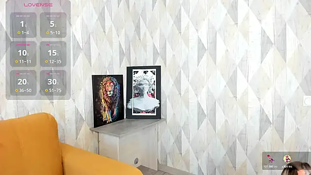 Michelle Blond online show from January 24, 7:30 am