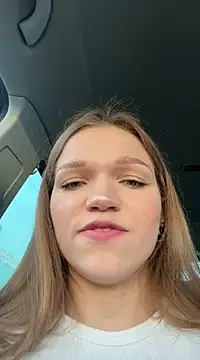 KitteCat online show from December 20, 11:32 am