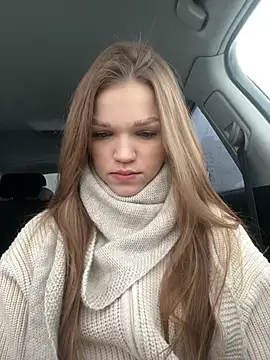 KitteCat online show from January 3, 8:21 am