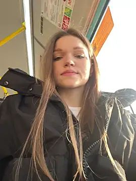 KitteCat online show from February 7, 9:16 am