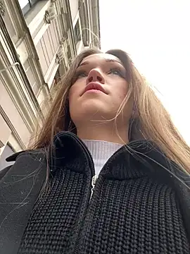 KitteCat online show from March 8, 9:17 am