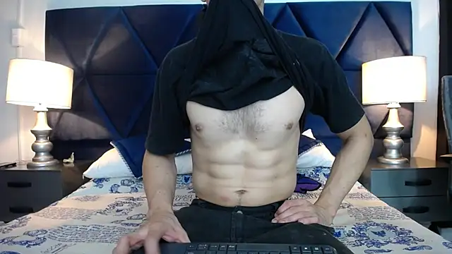 Snapshot of Sr_Magnus_ chatting on February 6, 1:21 pm Sr Magnus online show from February 6, 1:21 pm