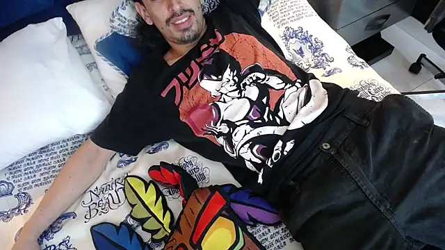 Snapshot of Sr_Magnus_ chatting on February 6, 4:25 pm Sr Magnus online show from February 6, 4:25 pm