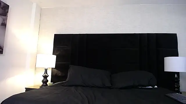 Snapshot of Sr_Magnus_ chatting on March 18, 4:15 am Sr Magnus online show from March 18, 4:15 am