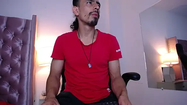 Snapshot of Sr_Magnus_ chatting on October 26, 1:17 pm Sr Magnus online show from October 26, 1:17 pm