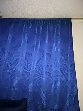 Snapshot of ariiel_ chatting on January 2, 2:43 am ariiel online show from January 2, 2:43 am