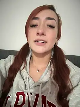 Snapshot of ariiel_ chatting on January 8, 1:00 am ariiel online show from January 8, 1:00 am