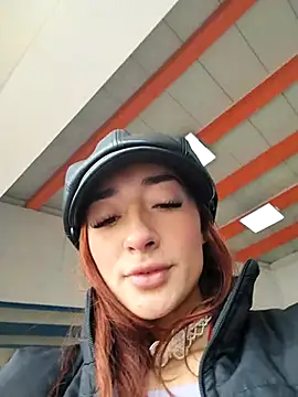 Snapshot of ariiel_ chatting on February 20, 5:51 pm ariiel online show from February 20, 5:51 pm