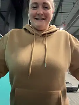 BustyBonnieUK online show from January 30, 9:47 pm