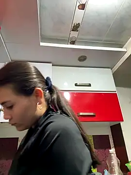 aurora divine online show from September 11, 10:54 pm