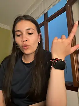 aurora divine online show from September 19, 10:54 pm