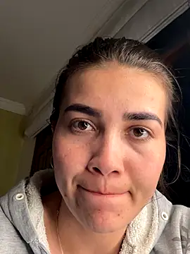 aurora divine online show from November 14, 11:02 pm