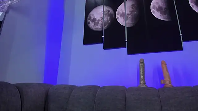 maddy walker online show from December 5, 2:31 am