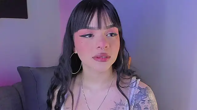 maddy walker online show from January 15, 9:09 pm