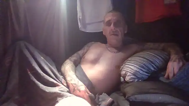 Snapshot of CandiedPompano chatting on October 5, 5:00 pm CandiedPompano online show from October 5, 5:00 pm