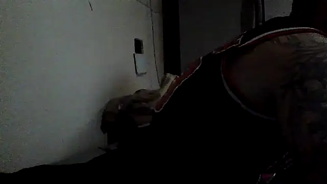 Snapshot of CandiedPompano chatting on October 19, 2:12 am CandiedPompano online show from October 19, 2:12 am