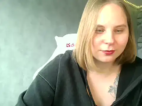 Thalia  Star online show from January 18, 8:31 am