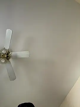 Snapshot of choclatepeaach chatting on November 2, 3:03 pm choclatepeaach online show from November 2, 3:03 pm