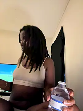 Snapshot of choclatepeaach chatting on November 9, 12:36 pm choclatepeaach online show from November 9, 12:36 pm