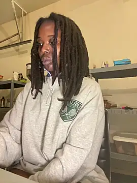 Snapshot of choclatepeaach chatting on November 25, 11:43 am choclatepeaach online show from November 25, 11:43 am