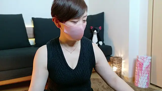 Snapshot of Risa_06 chatting on January 1, 12:11 pm Risa 06 online show from January 1, 12:11 pm