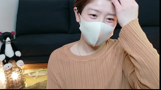 Snapshot of Risa_06 chatting on January 9, 12:19 pm Risa 06 online show from January 9, 12:19 pm