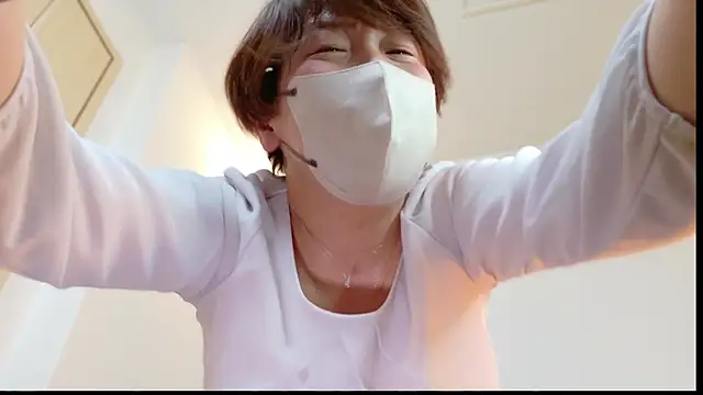 Snapshot of Risa_06 chatting on January 10, 3:58 pm Risa 06 online show from January 10, 3:58 pm