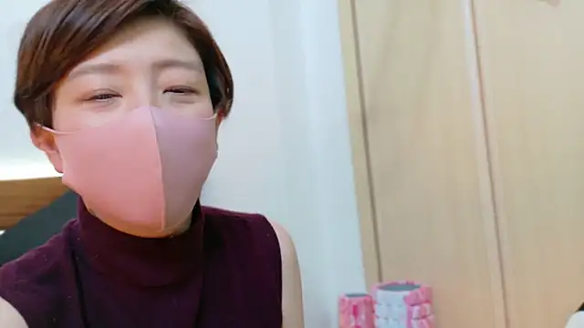 Snapshot of Risa_06 chatting on January 31, 3:33 pm Risa 06 online show from January 31, 3:33 pm