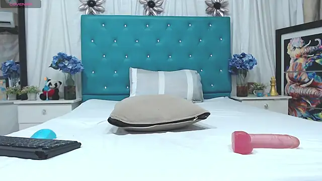 DIANATSS online show from December 21, 11:34 pm