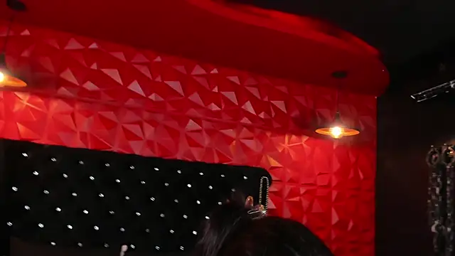 KendralHolson online show from March 22, 4:35 am