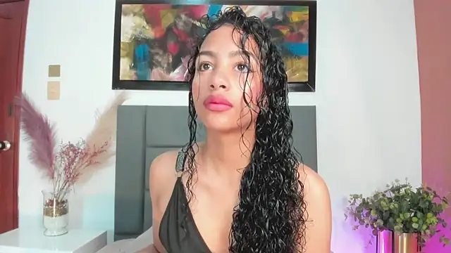 Snapshot of AntonellaHall_ chatting on March 5, 11:49 am AntonellaHall online show from March 5, 11:49 am