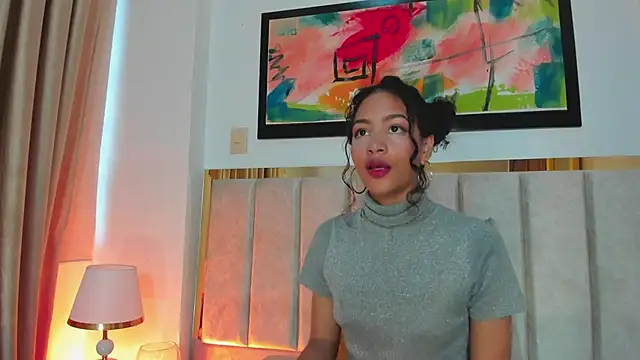 Snapshot of AntonellaHall_ chatting on March 13, 12:02 pm AntonellaHall online show from March 13, 12:02 pm