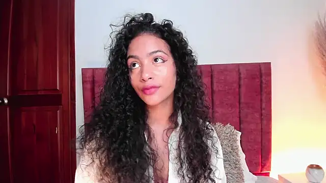 Snapshot of AntonellaHall_ chatting on September 17, 12:18 pm AntonellaHall online show from September 17, 12:18 pm