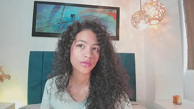 Snapshot of AntonellaHall_ chatting on September 27, 12:21 pm AntonellaHall online show from September 27, 12:21 pm