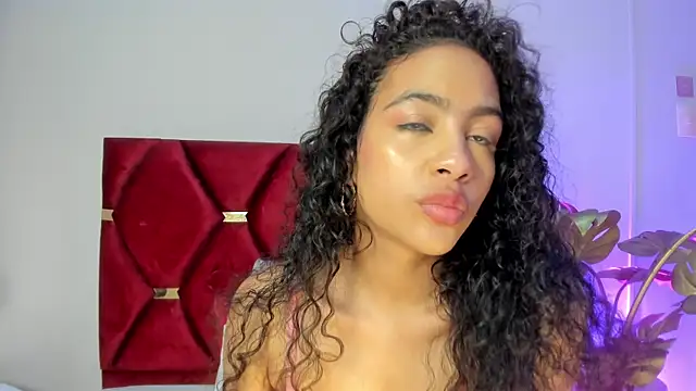 Snapshot of AntonellaHall_ chatting on October 11, 12:36 pm AntonellaHall online show from October 11, 12:36 pm