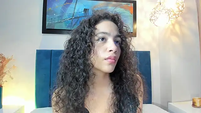 Snapshot of AntonellaHall_ chatting on October 25, 12:23 pm AntonellaHall online show from October 25, 12:23 pm