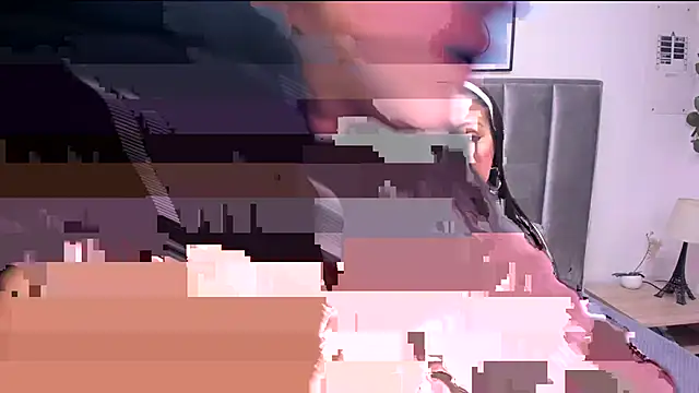 Emmy-Turnner online show from October 2, 12:01 pm