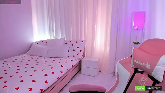 ClaireFaers  online show from March 16, 5:58 am