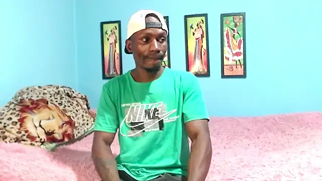 Snapshot of Miltton_Jakee chatting on September 14, 7:35 pm Miltton Jakee online show from September 14, 7:35 pm