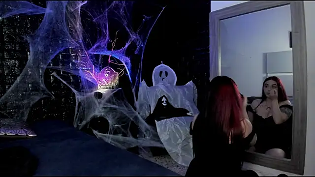 Snapshot of Calliope_dark chatting on October 31, 3:13 pm Calliope dark online show from October 31, 3:13 pm