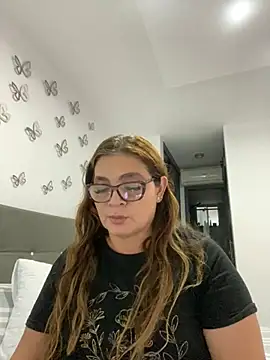 AntonellaAlondra4 online show from January 26, 10:13 pm