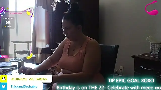 Snapshot of ThickGirlsDoItBetter chatting on September 15, 7:25 pm ThickGirlsDoItBetter online show from September 15, 7:25 pm